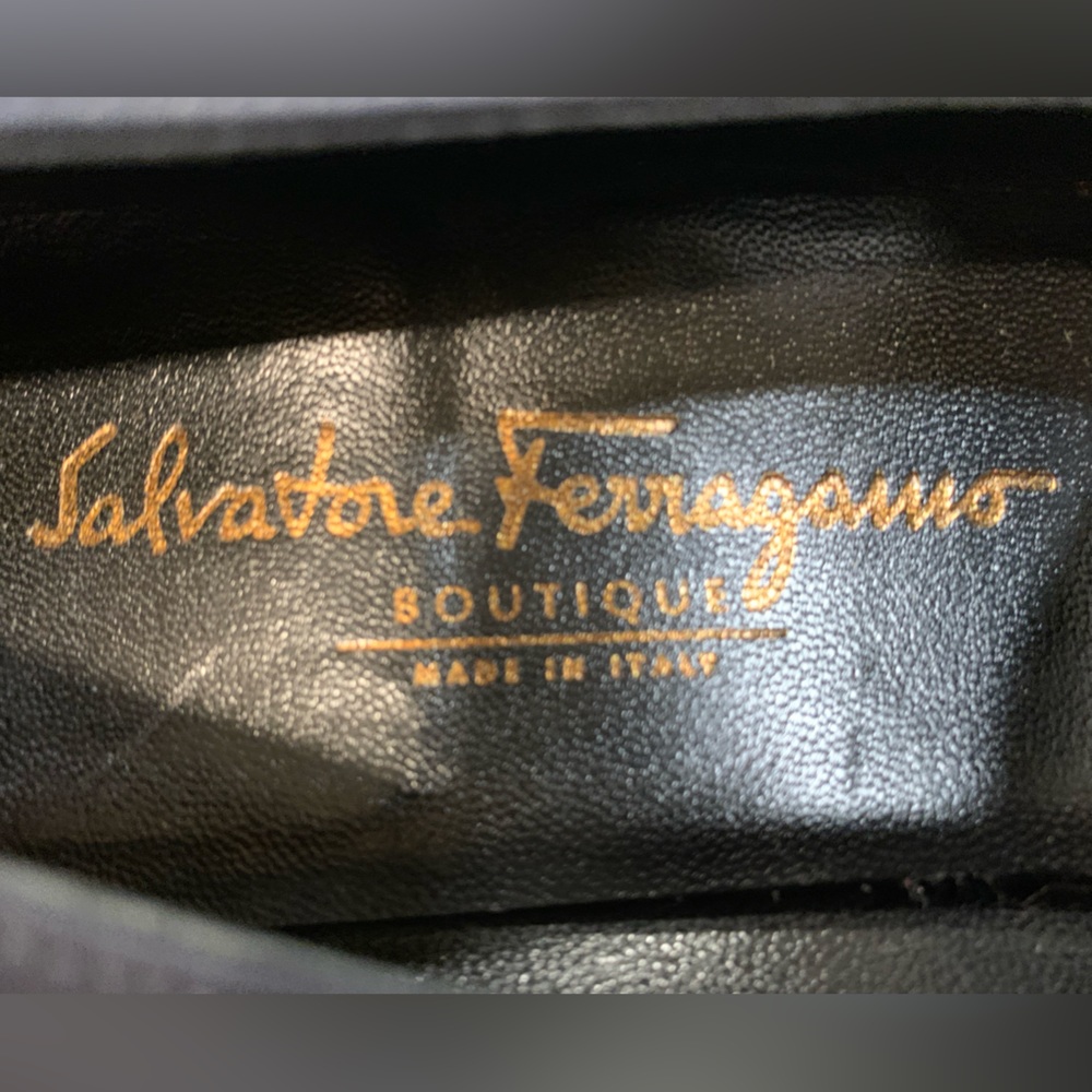 Salvatore Ferragamo Blue Heels , Size 7 - Picture 6 of 9